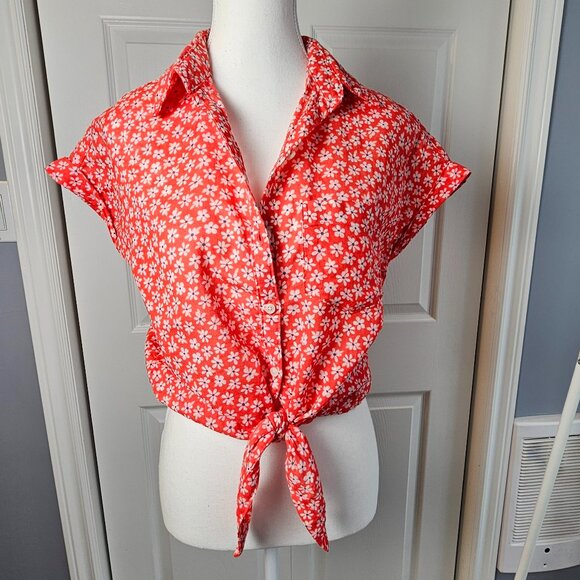 Women's Floral blouse- Collared- White and orange Color- Dropped short Sleeve. - Picture 1 of 16
